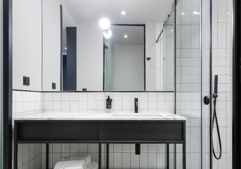 Chambre Deluxe, The Modernist Thessaloniki