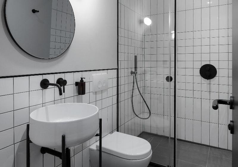 Chambre Standard, The Modernist Thessaloniki