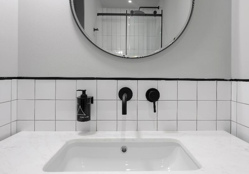 Chambre Familiale, The Modernist Thessaloniki