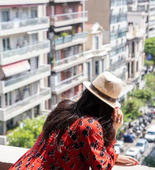 Chambre Familiale, The Modernist Thessaloniki