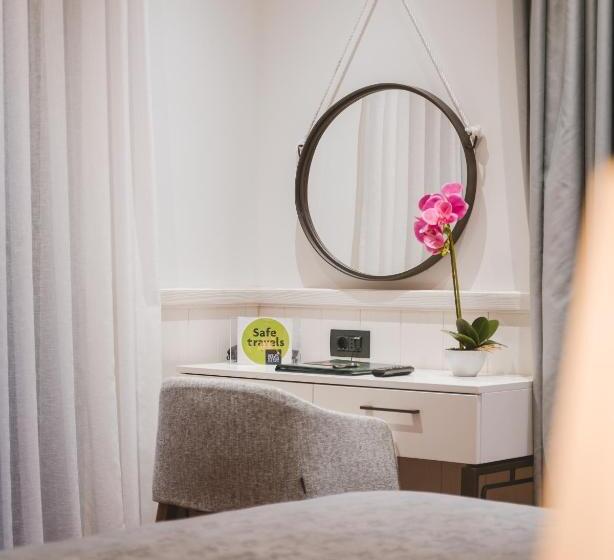آپارتمان 1 خوابه با چشم‌انداز دریا, Kalamper Hotel & Spa