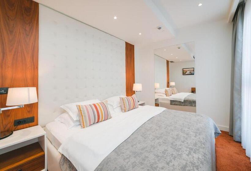 آپارتمان 1 خوابه با تراس, Kalamper Hotel & Spa