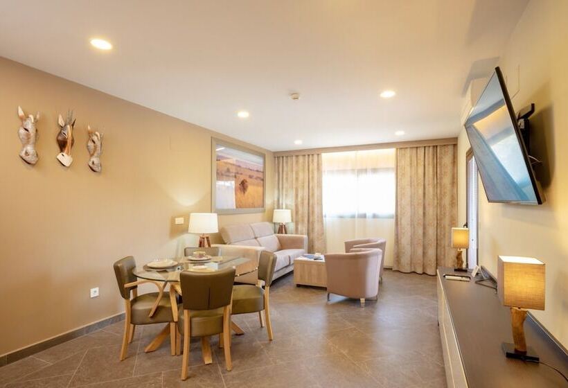 Полулюкс Одноместный с Террасой, Admiral San Roque