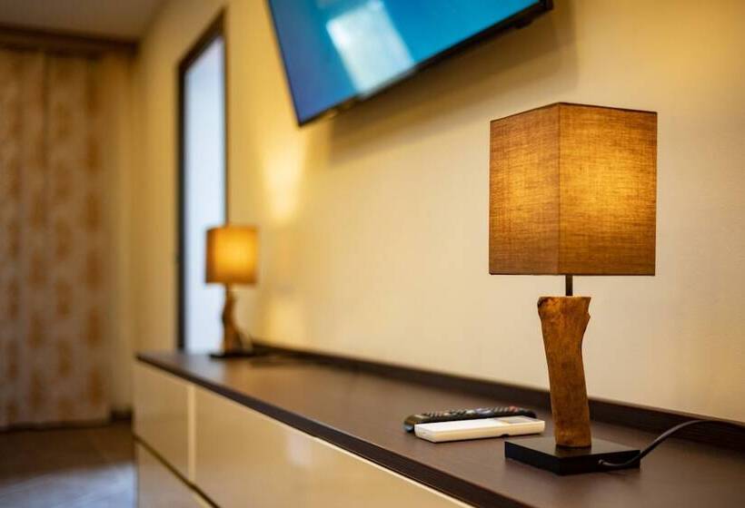 Полулюкс Одноместный с Террасой, Admiral San Roque