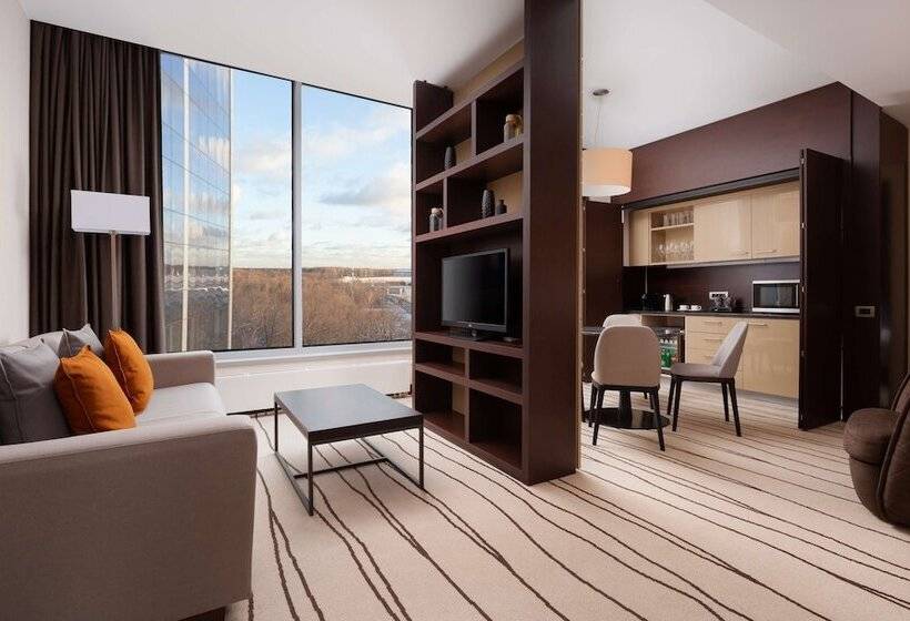 이그제큐티브 스위트, Doubletree By Hilton Moscow Vnukovo Airport