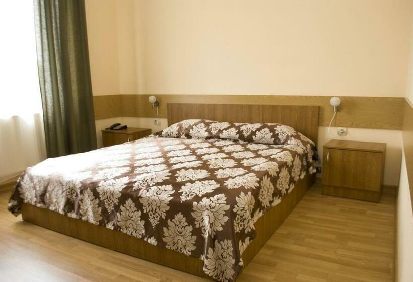 غرفة قياسية, Perla