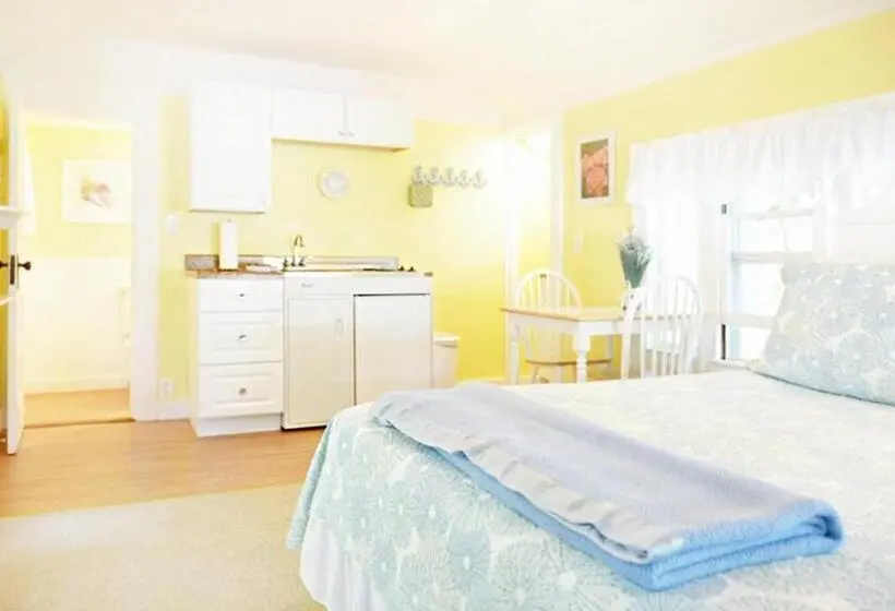 デラックススタジオ, 2 River Road Inn Cottages
