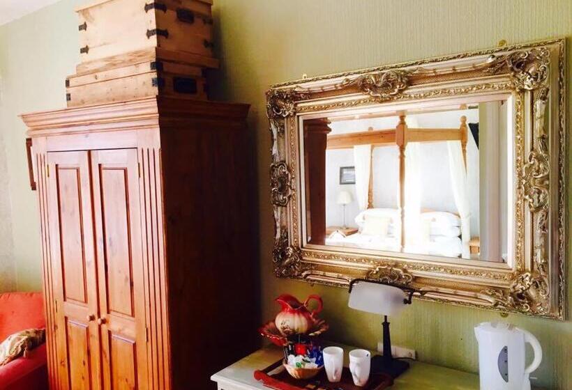 Номер Deluxe, Old Hall Hotel Hope