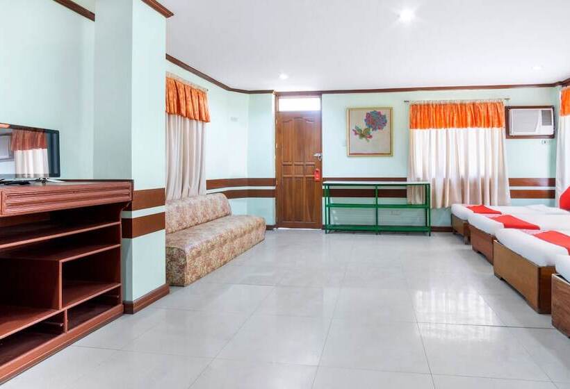 جناح عائلي, Maanyag Pension House