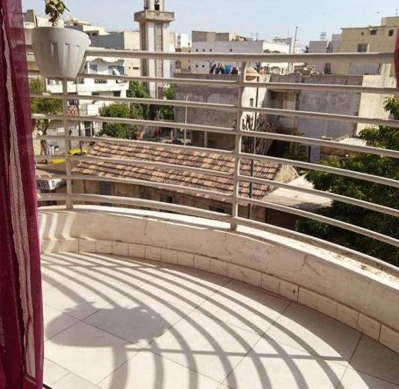 اتاق استاندارد با بالکن, Residence De La Porte Du Millenaire