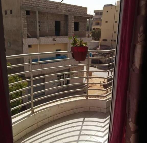 اتاق استاندارد با بالکن, Residence De La Porte Du Millenaire