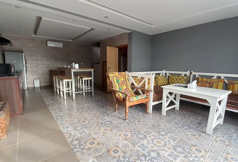 ویلا دلوکس 2 خوابه, Tropicana Beach & Resort