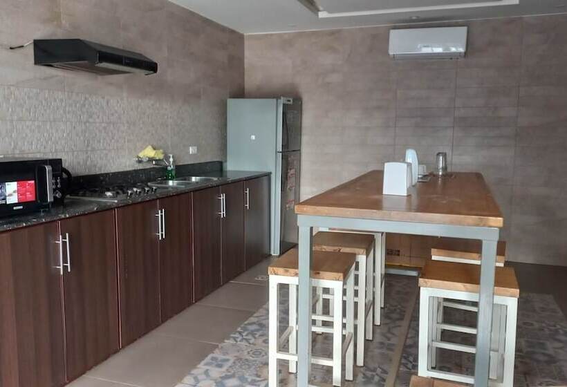 ویلا دلوکس 2 خوابه, Tropicana Beach & Resort