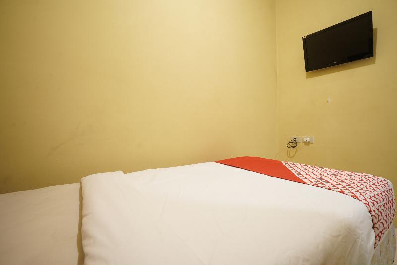 Номер Стандарт Индивидуальный, Urbanview Best Skip Palembang