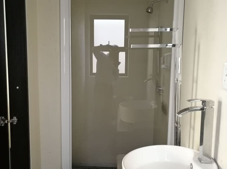 اتاق استاندارد, Tsumeb Guesthouse Kamho