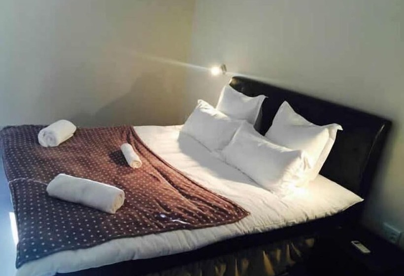 اتاق استاندارد, Tsumeb Guesthouse Kamho