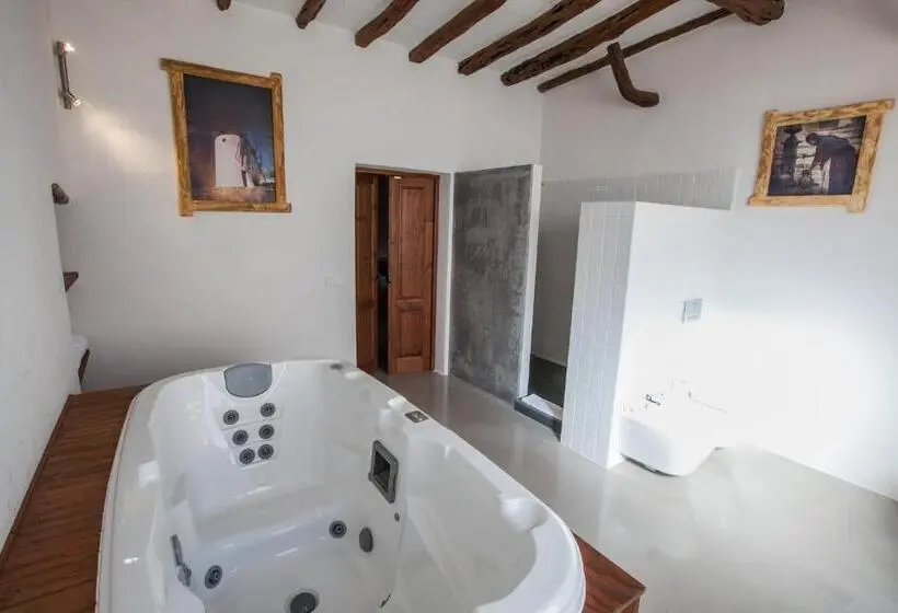 Sviitti, Agroturismo Can Pere Sord