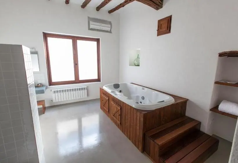 Sviitti, Agroturismo Can Pere Sord