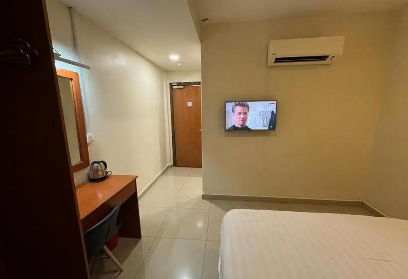 Chambre Economy, Aeton