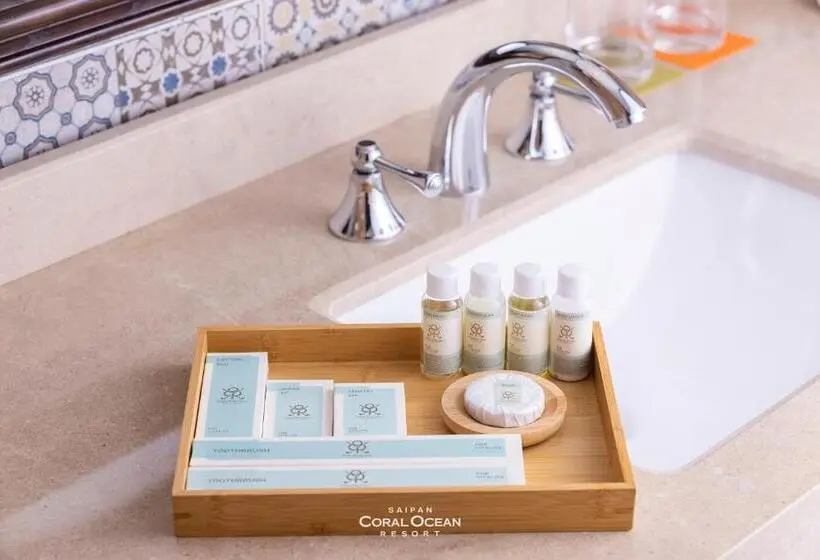 اتاق استاندارد با چشمانداز دریا, Coral Ocean Resort