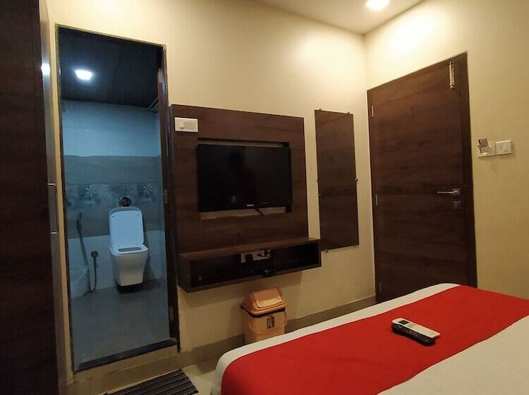 行政房间, Highland Residency