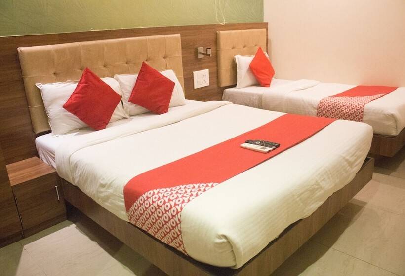 غرفة ديلوكس ثلاثية, Highland Residency