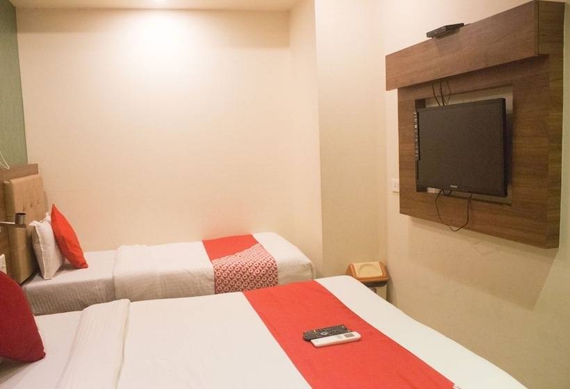 行政房间, Highland Residency