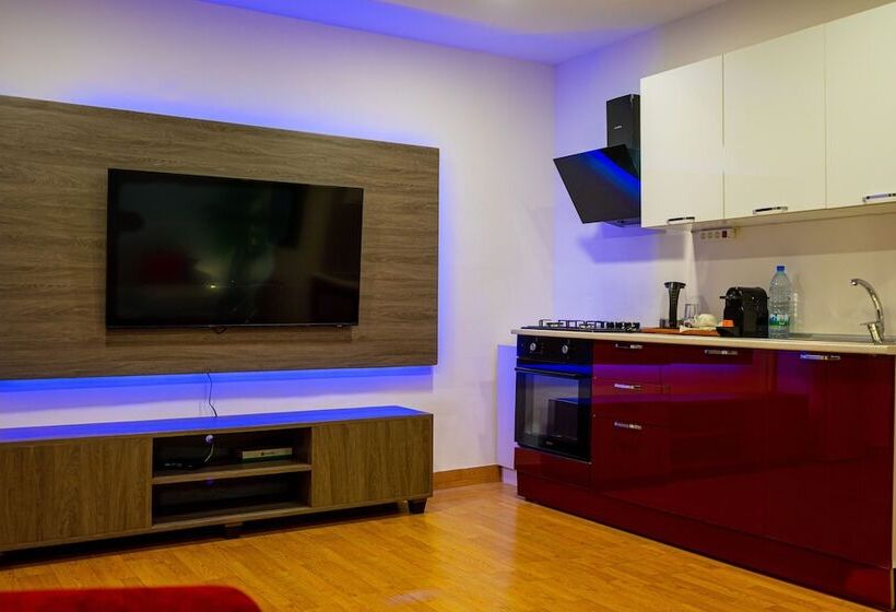 آپارتمان 1 خوابه, La Coccinelle