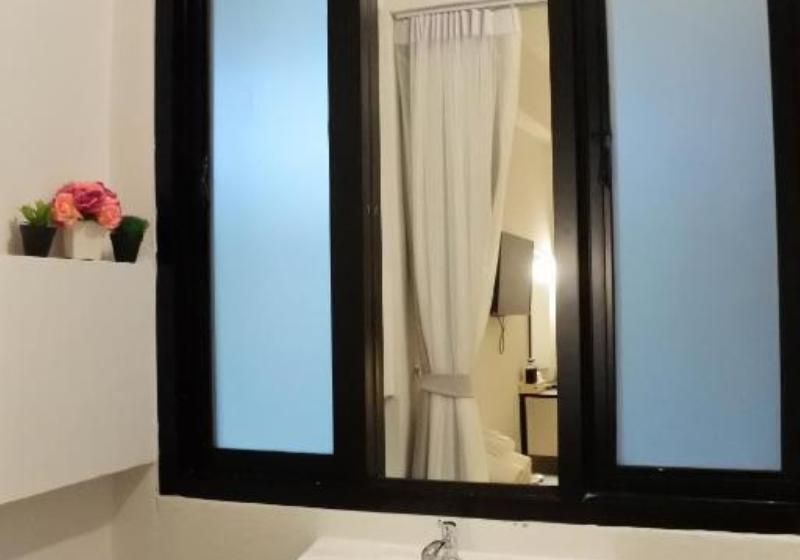 Номер Стандарт Трехместный, Shane