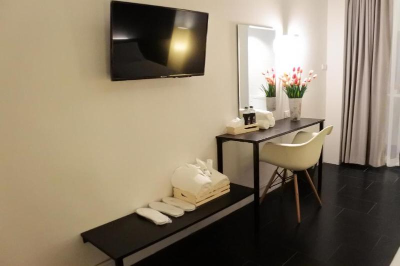 Семейный Номер, Shane