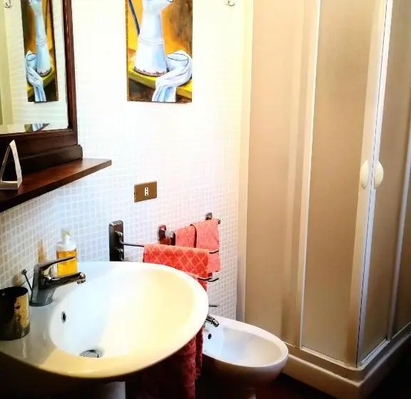 آپارتمان 1 خوابه, La Baronessa B&b