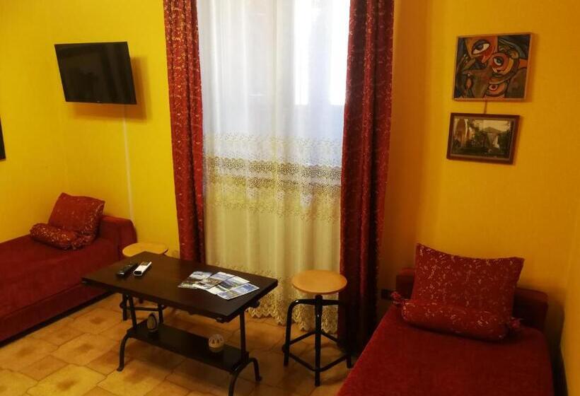 １ベッドルームアパートメント, La Baronessa B&b