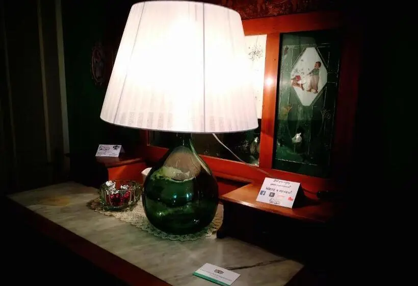 اتاق استاندارد سه نفره, La Baronessa B&b
