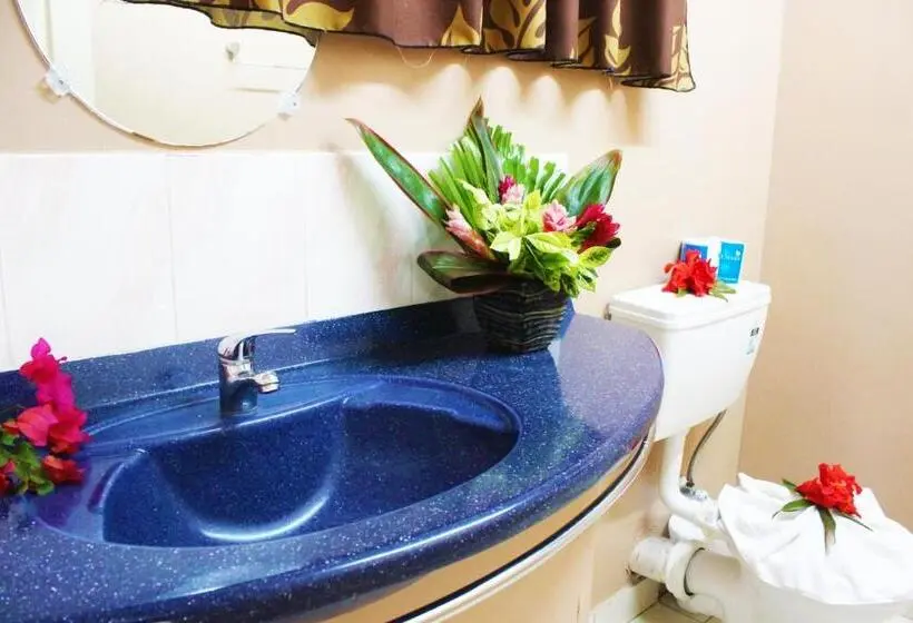 ویلای 1 خوابه با چشم‌انداز باغ, Le Uaina Beach Resort