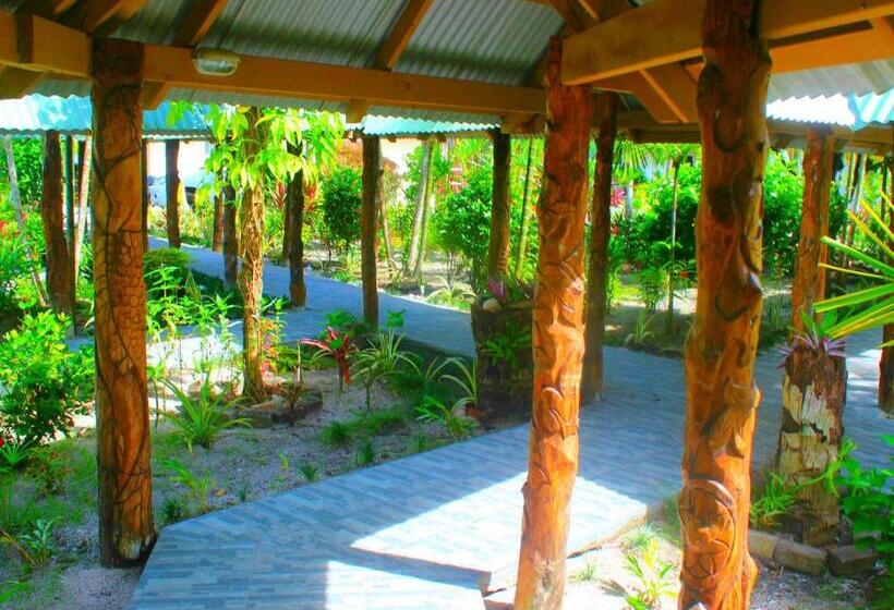 ویلای 2 خوابه با چشم‌انداز باغ, Le Uaina Beach Resort