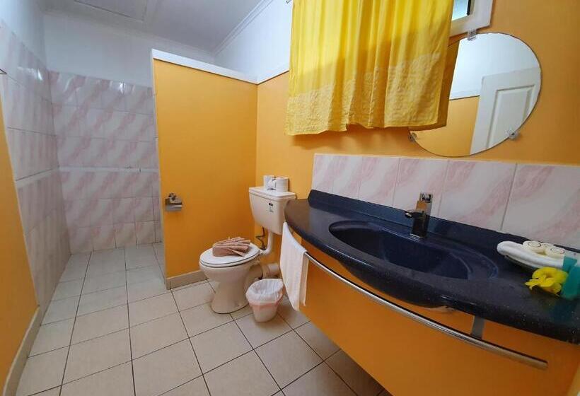 וילת 2 חדרי שינה נוף לגינה, Le Uaina Beach Resort