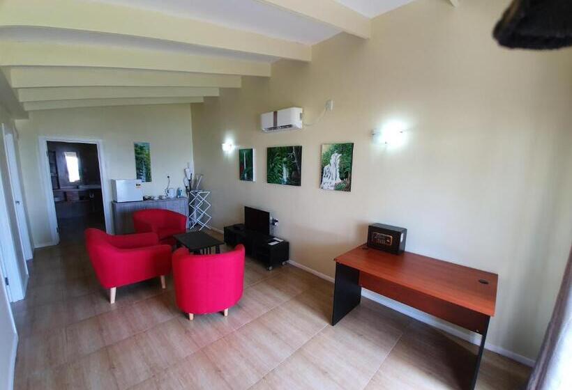 סוויטת 2 חדרי שינה, Le Uaina Beach Resort