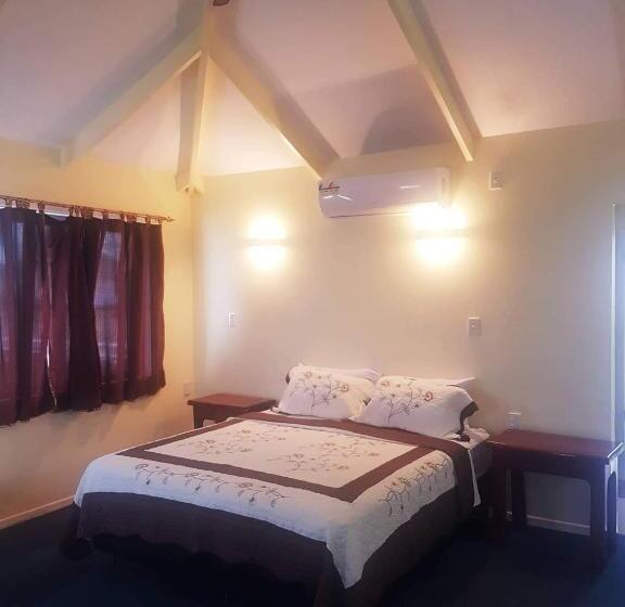 בקתה סטנדרטית, Le Uaina Beach Resort