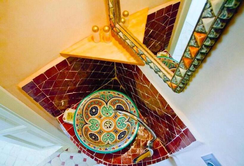 スタンダードルーム, Kasbah Rose