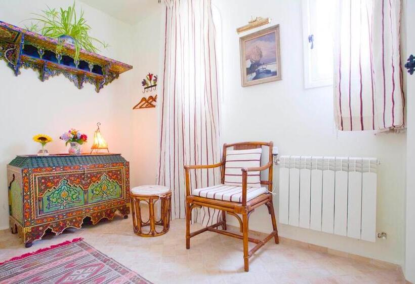 スタンダードルーム, Kasbah Rose