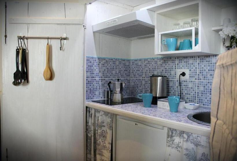 جناح, Resort A Palazzo B&b