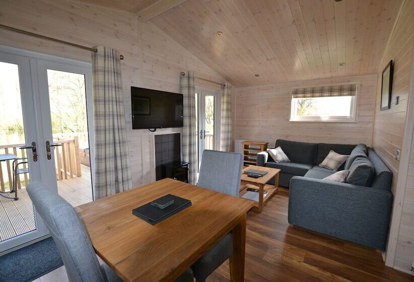 شقة ديلوكس غرفة واحدة, The Chiltern Lodges At Upper Farm Henton