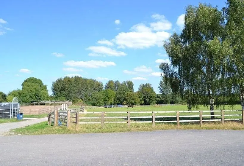 シャレー1寝室, The Chiltern Lodges At Upper Farm Henton