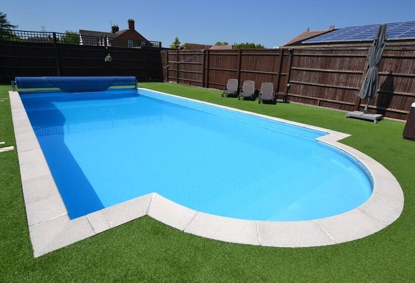 شاليه غرفة نوم واحدة, The Chiltern Lodges At Upper Farm Henton