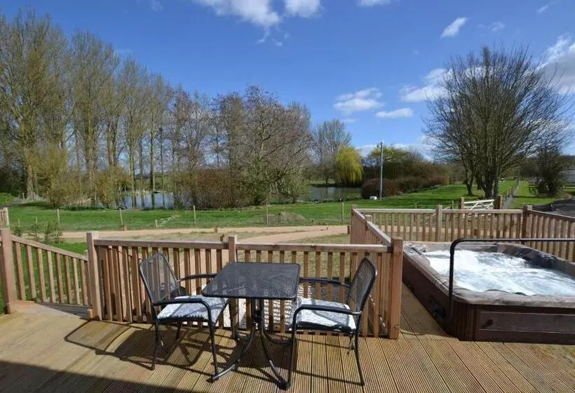 １ベッドルームのスーペリアアパートメント, The Chiltern Lodges At Upper Farm Henton