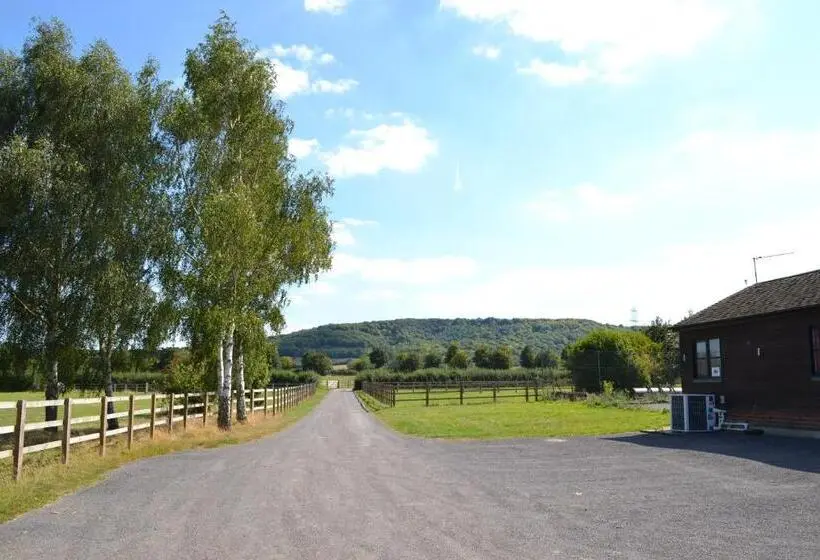 シャレー1寝室, The Chiltern Lodges At Upper Farm Henton