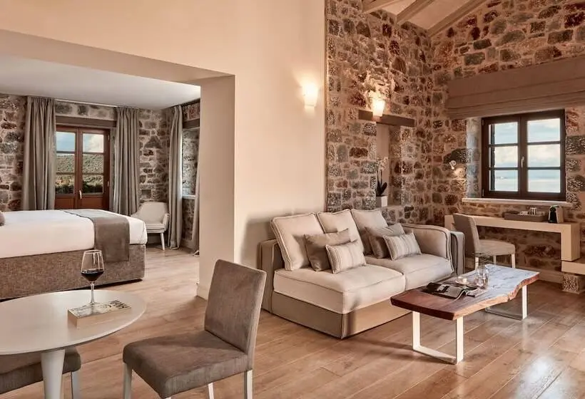 Superior-sviitti Merinäkymä, 100 Rizes Seaside Resort  Small Luxury Hotels Of The World