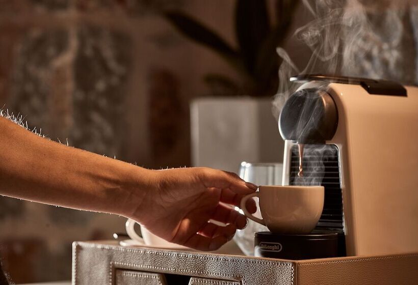 高级套房带海景, 100 Rizes Seaside Resort  Small Luxury Hotels Of The World