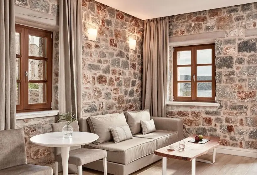 Sviitti Näkymä, 100 Rizes Seaside Resort  Small Luxury Hotels Of The World