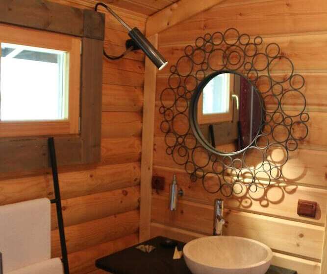 一居室别墅, A Flatta